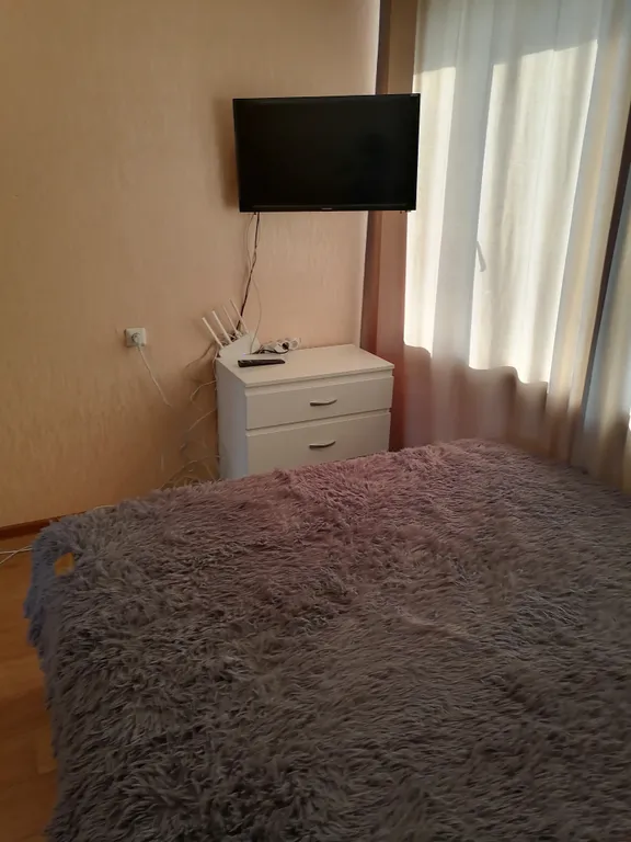 2-комнатная квартира с 3мя 2х спальными и диваном