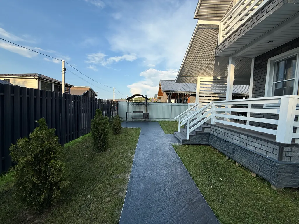 Двухэтажный дом