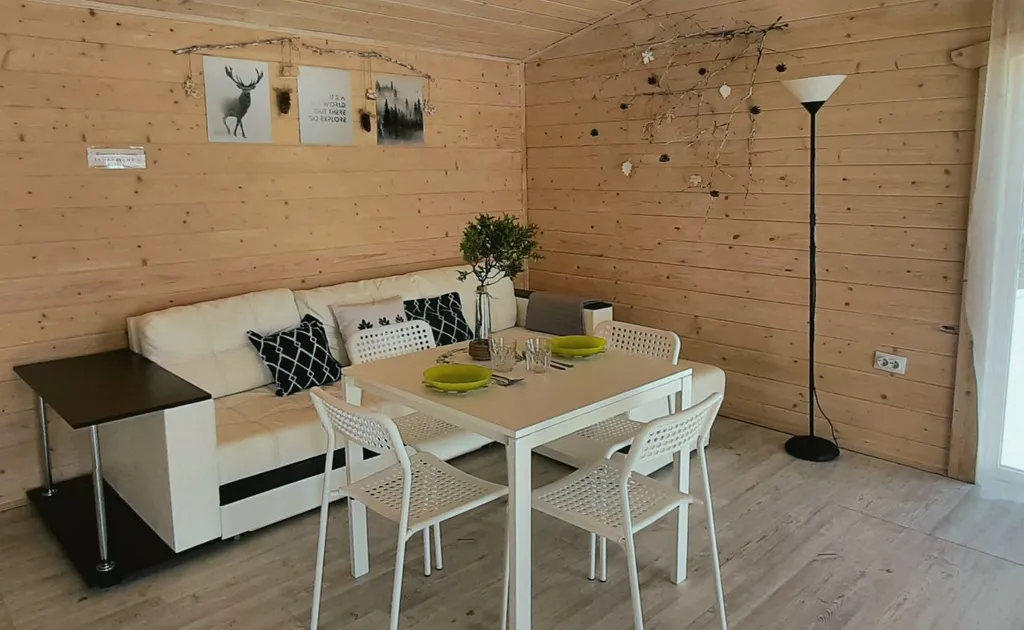 Коттедж в лесу