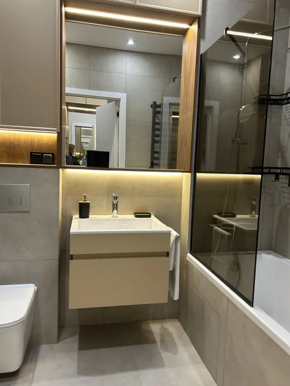 Двухкомнатный апартамент AURA