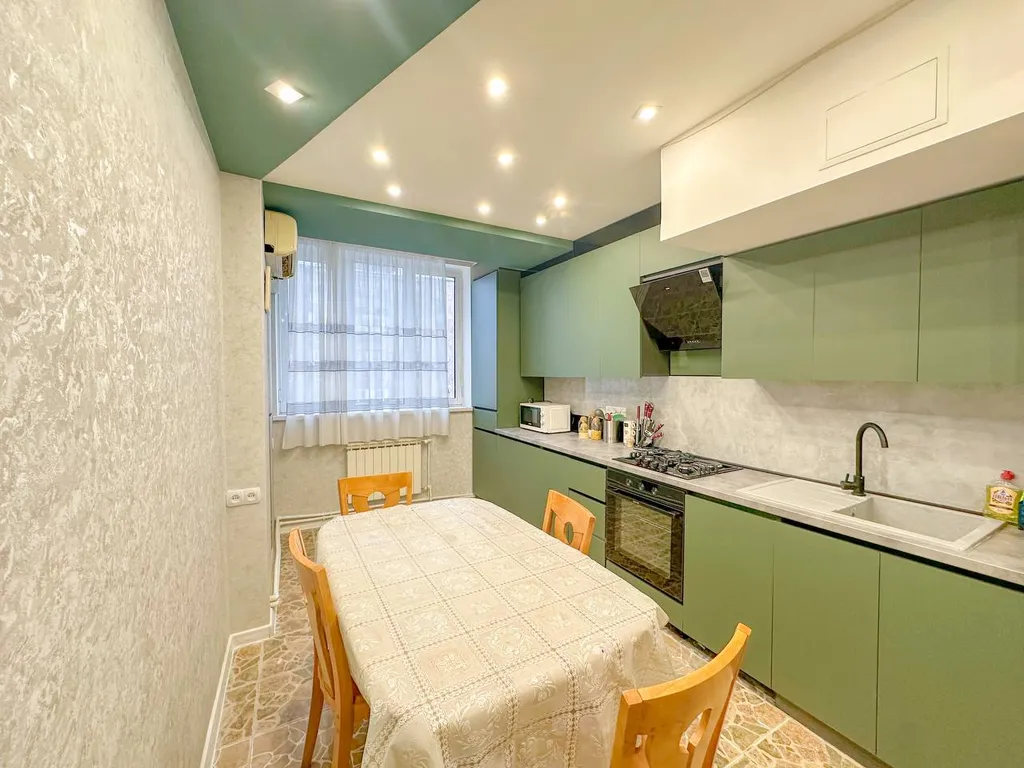 Минималистская квартира в сердце Еревана — аренда посуточно в Ереван