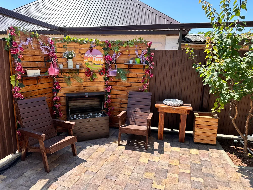 Однокомнатный семейный в домовладении Кубанское лето