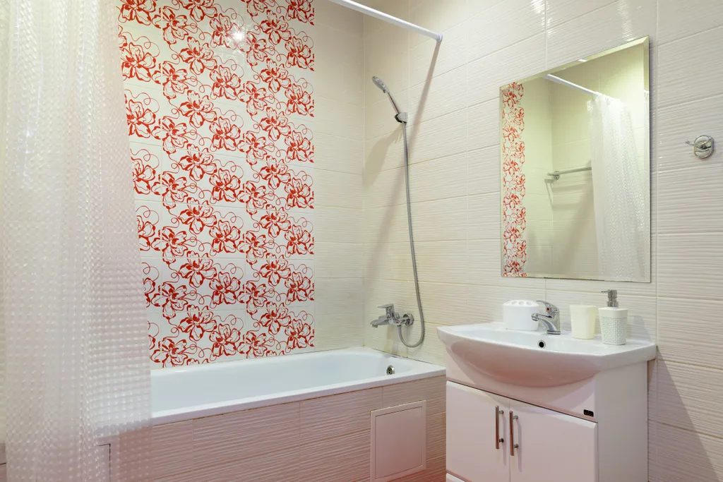 Современная двухкомнатная квартира с изолированными комнатами в центре