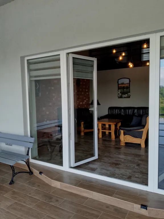 Таунхаус-эллинг на берегу реки