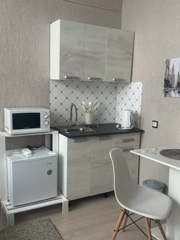 Квартира Квартира Уютная студия в центре города — Элиста