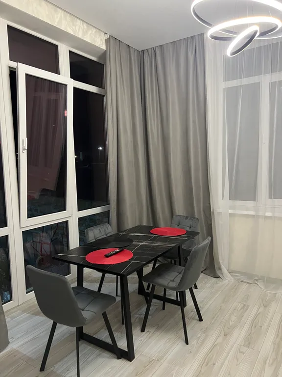 Трёхкомнатный номер со своей кухней