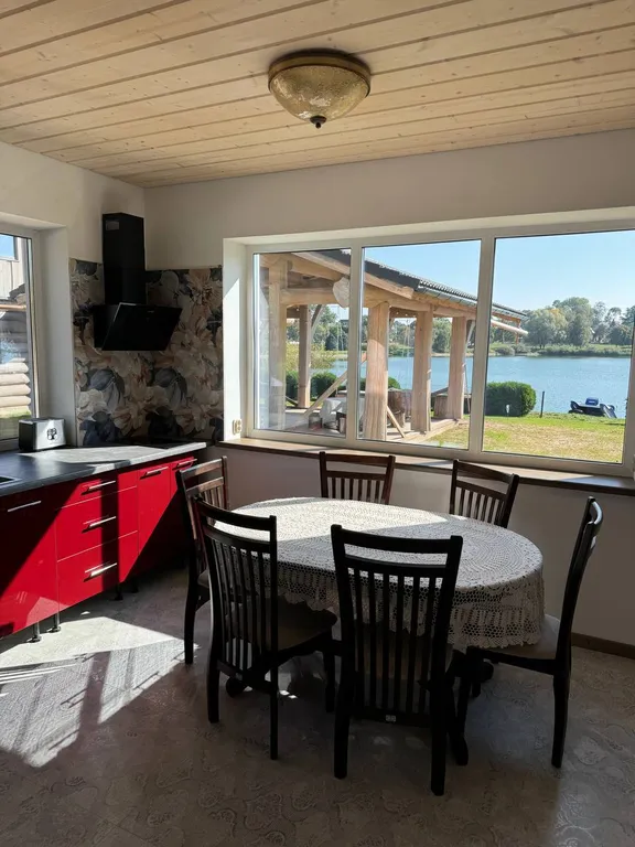 Квартира на берегу пруда Девичьего