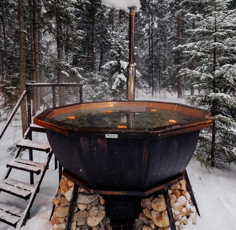 Вилла М с видом на вековой лес