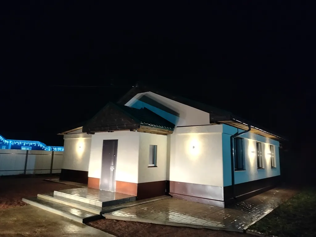 Дом с сауной у леса