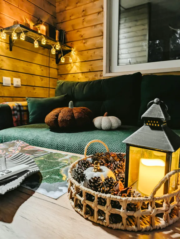 Уютный дом в лесу