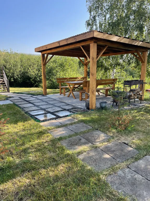 Silent Dacha на берегу озера с баней