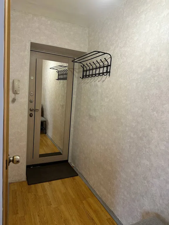 Классная квартира в самом центре города на Плошади Советов