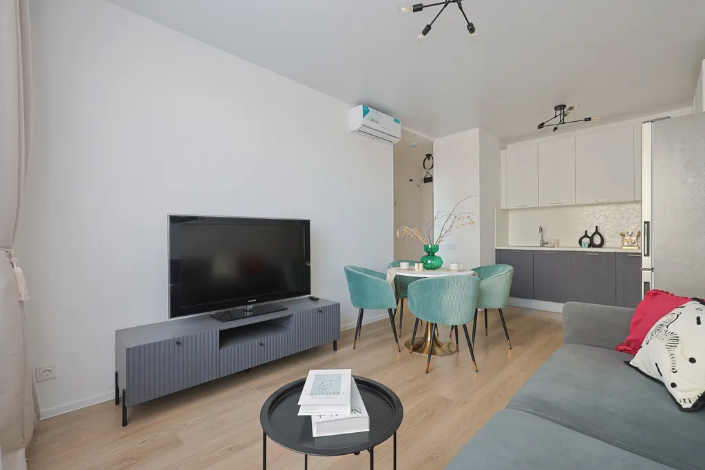 Квартира в спокойных благородных оттенках