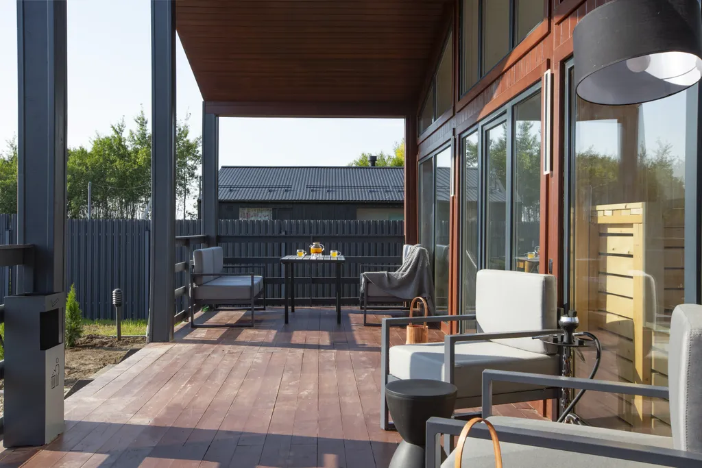 Уютный загородный коттедж с видом на лес