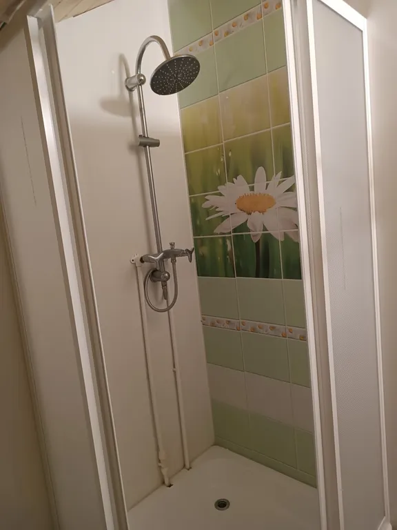 Уютный дом, тишина и лес