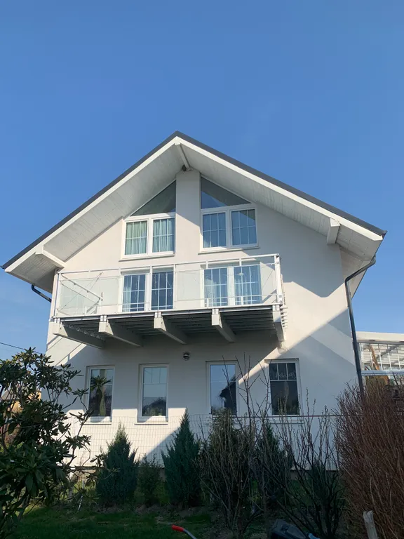 Дом на берегу моря