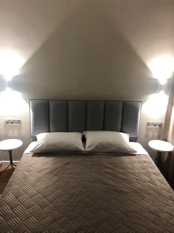 Апартамент с кухней, отдельной спальней с видом на парк