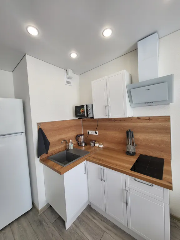 Студия у метро