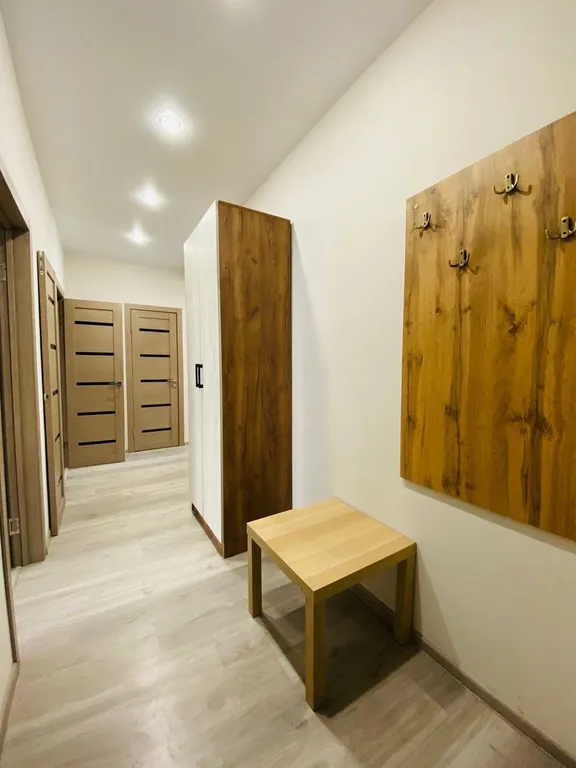 Просторная квартира с евроремонтом рядом с Дворцом Спорта