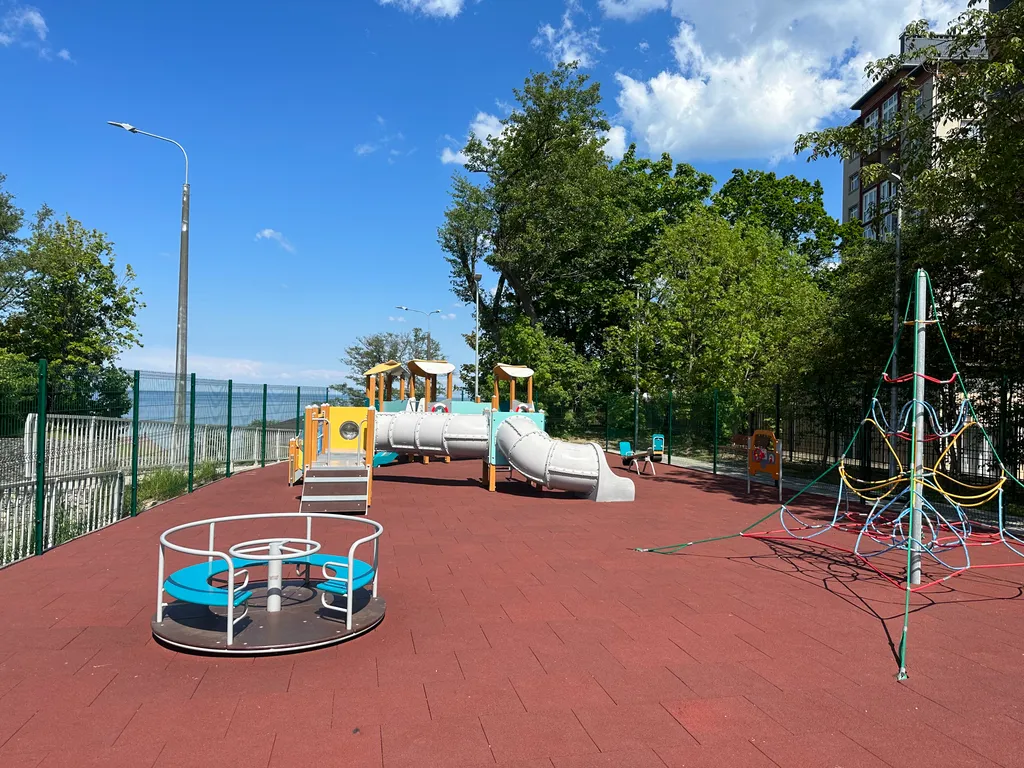 Квартира Квартира Стильная евродвушка в 200 м от пляжа — Пионерский