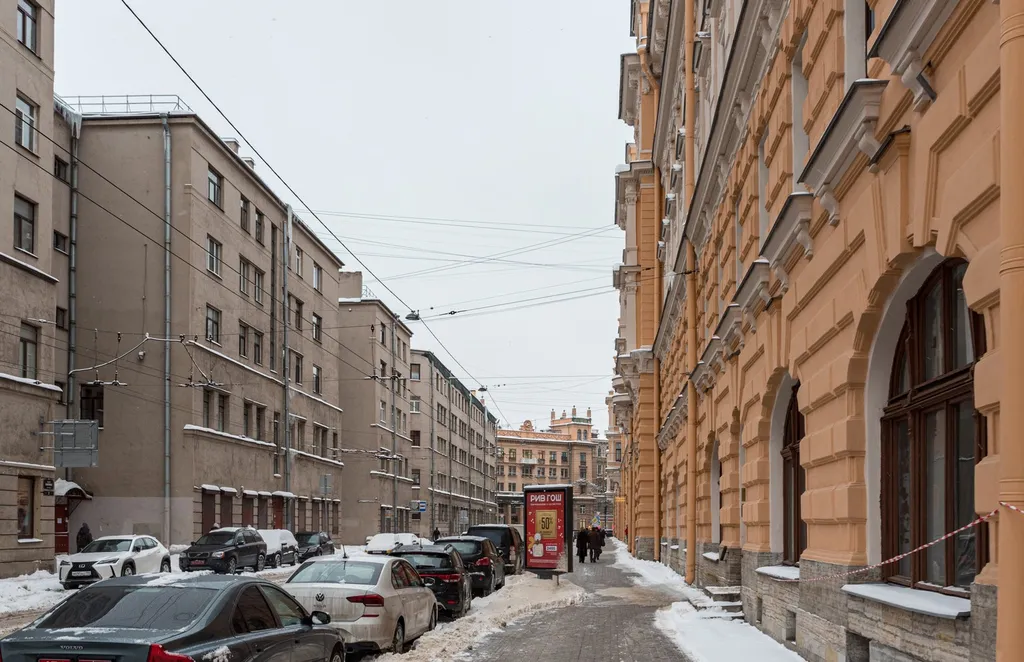 Квартира Уютная квартира с тремя спальнями, с дизайнерским ремонтом — Санкт-Петербург