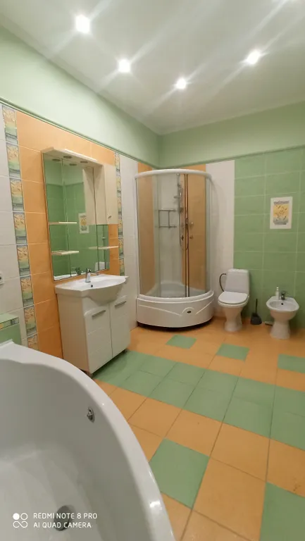 Квартира у озера