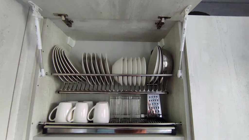 Современная светлая и уютная квартира