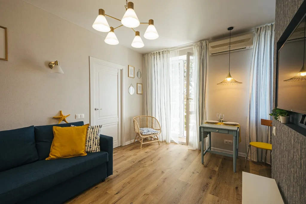 Студенческая-уютная, видовая квартира в историческом районе города