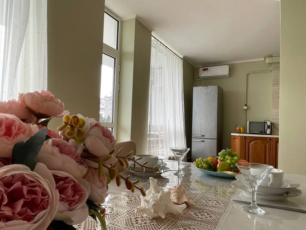 Квартира Большая квартира в центре с круговым видом на море горы и город — Сочи
