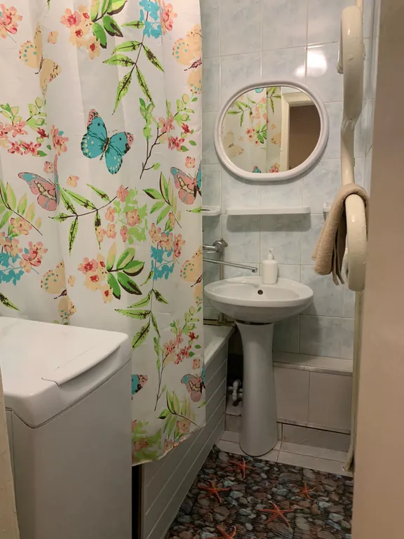 Простая уютная квартира в хорошем районе