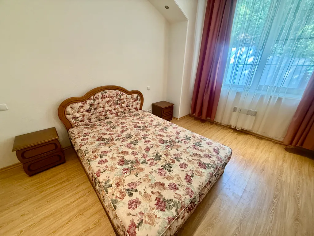 Вилла на берегу моря