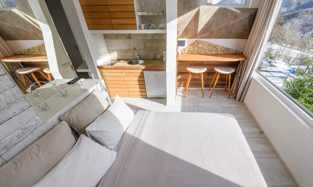 Дизайн-студия Лайт Люкс. Горная панорама из окна