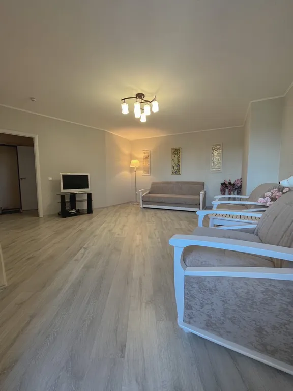 Квартира Уютная и просторная квартира рядом с парком — Великий Новгород