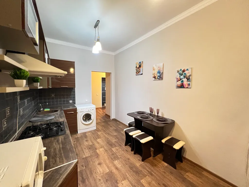 Двухкомнатная квартира в центре города, в новом доме