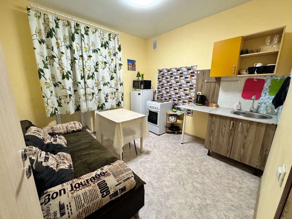 Просторная квартира с видом на озеро и парк