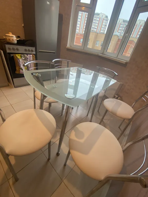 Двухкомнатная квартира на Авиаторов