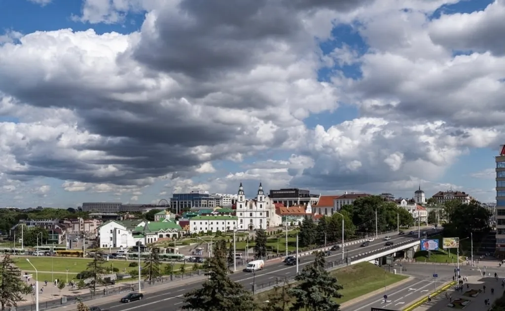 Квартира 3-комнатная Квартира — Минск