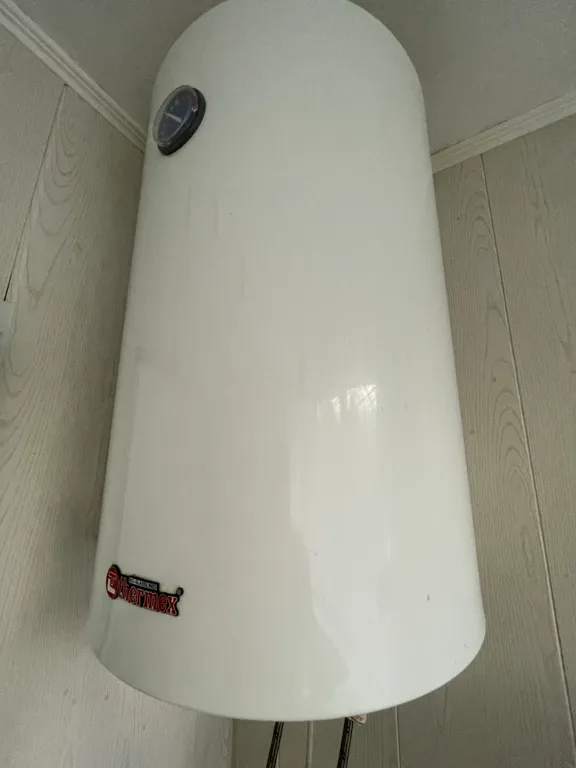 Семейная тихая квартира с окнами в садик и бесплатной парковкой