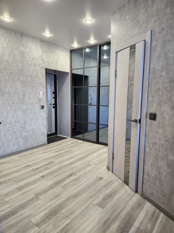 Уютная квартира в самом центре города с дизайнерским ремонтом