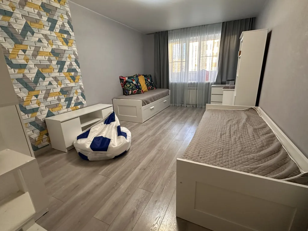 Просторная 3-комнатная квартира Фамилия