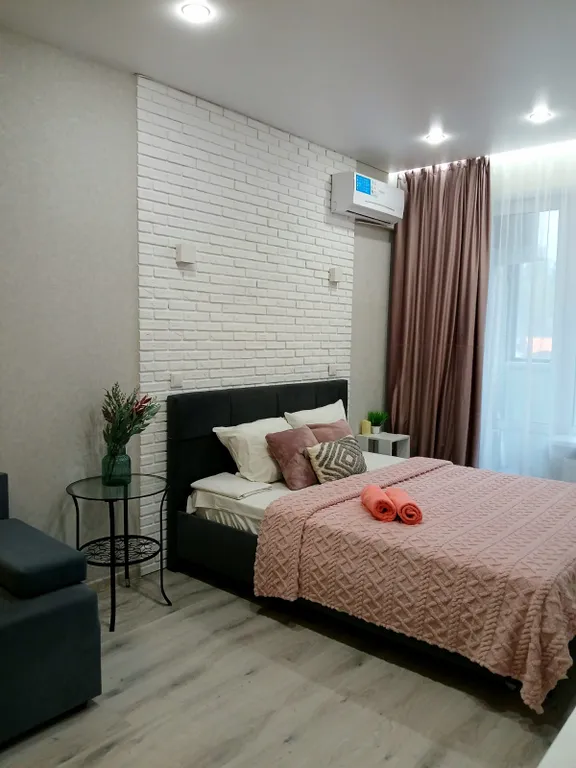 Левый берег,Придача,Дк Кирова