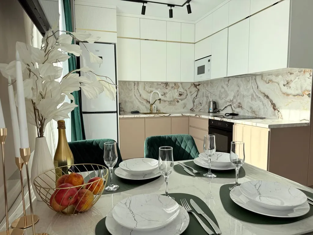 Квартира Двухкомнатная квартира с шикарным видом на море — Адлер