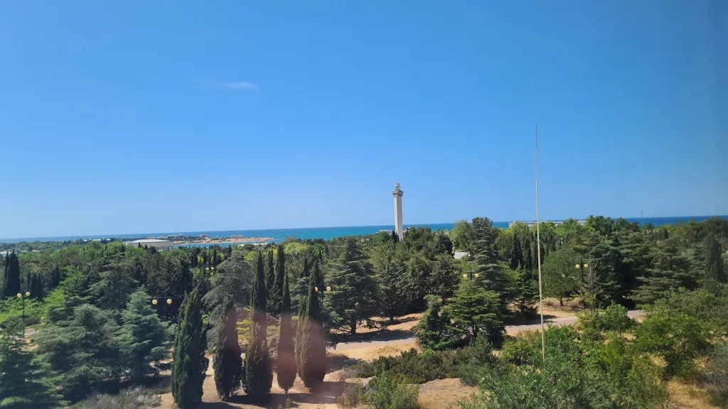 Квартира Квартира Отличная студия в парке Победы — Севастополь