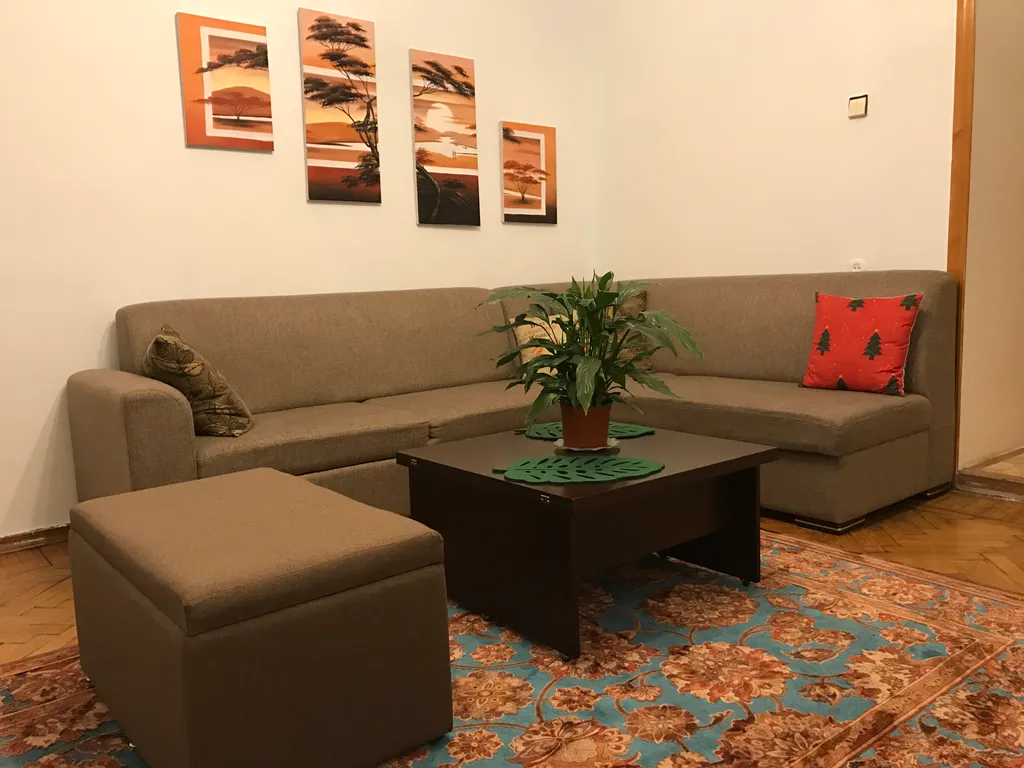 Квартира Торговая Площадь Фонтанов — аренда посуточно в Баку