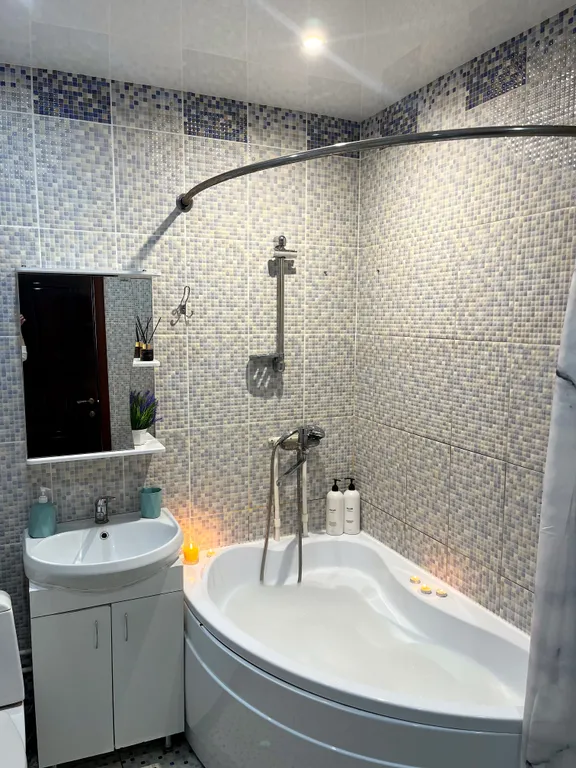 Уютная квартира в 10 минутах езды от центра в новом доме