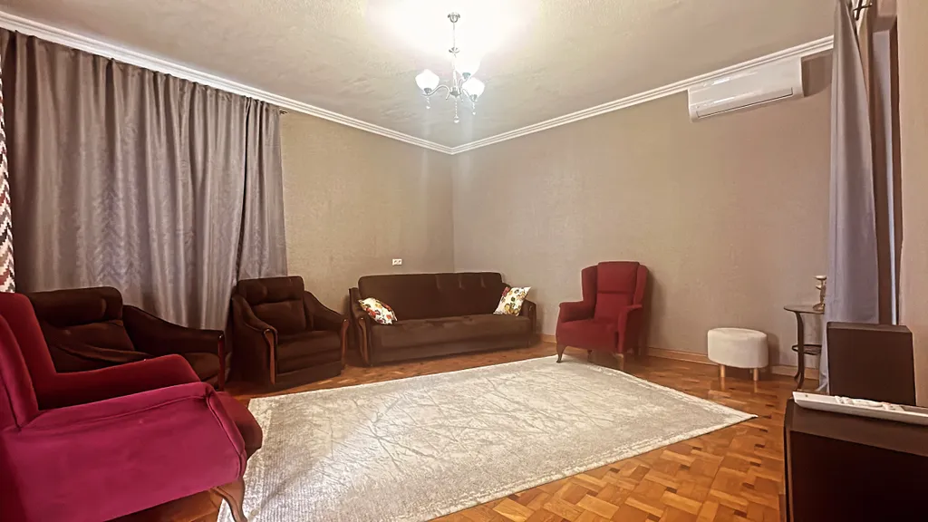 Домик в центре города под ключ