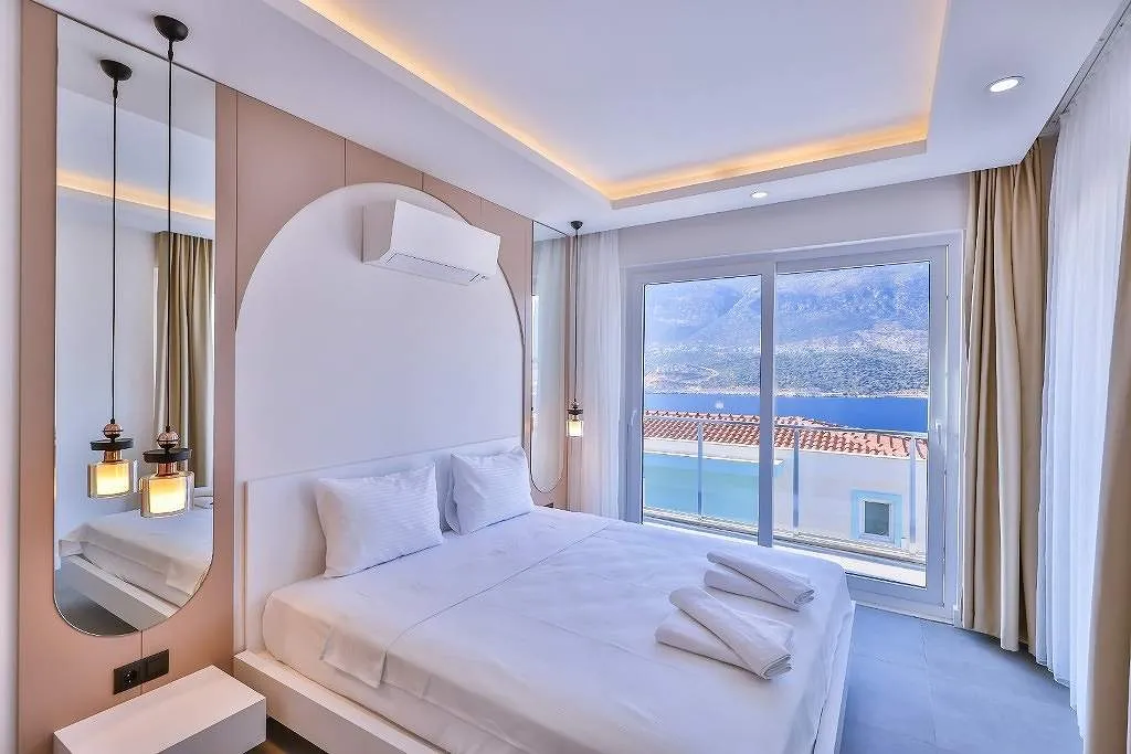 Коттедж Вилла 1320 с видом на море и бассейном — Калкан