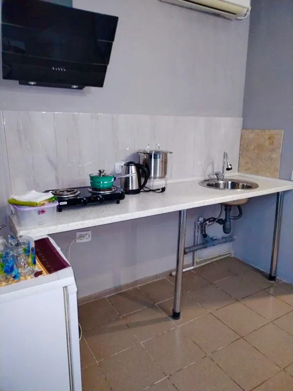 Студия с кухней