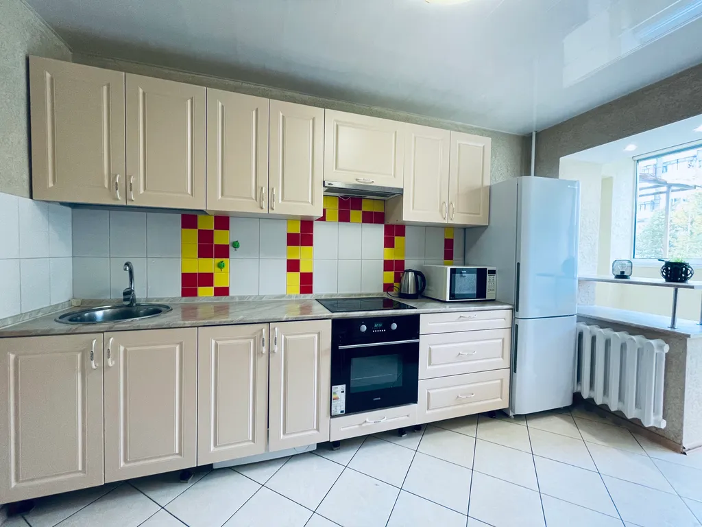 Уютная квартира рядом с ижевским зоопарком, ИЖГТУ и ИЖГСХА от Город 18