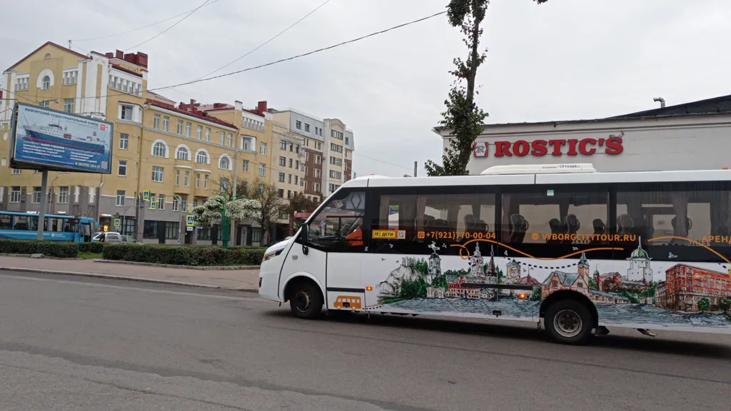 Семейная Комната с Лоджией,где Курить можно.Элитный дом,охрана.Лифт